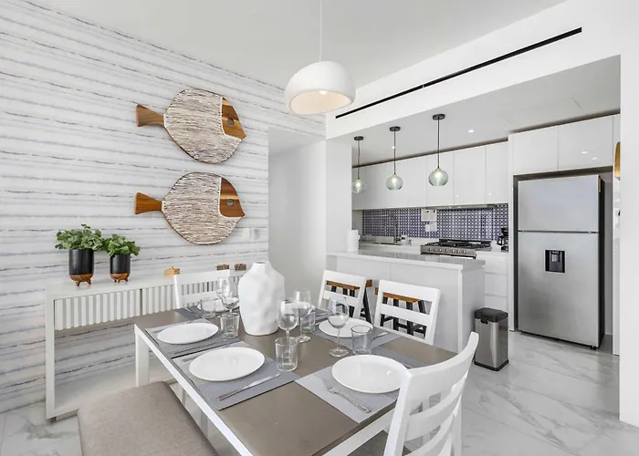 Marea Walk To Medano Stylish In Cabo Apartment *